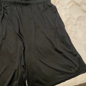 NIKE DRI-FIT All Black Shorts (XXL)